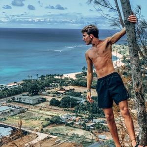 Meet your Posher, Kent